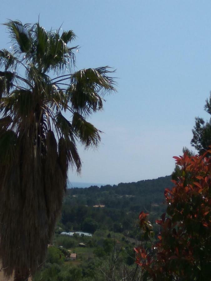 T2 Entre St Cyr Sur Mer Et Bandol La Madrague Bagian luar foto
